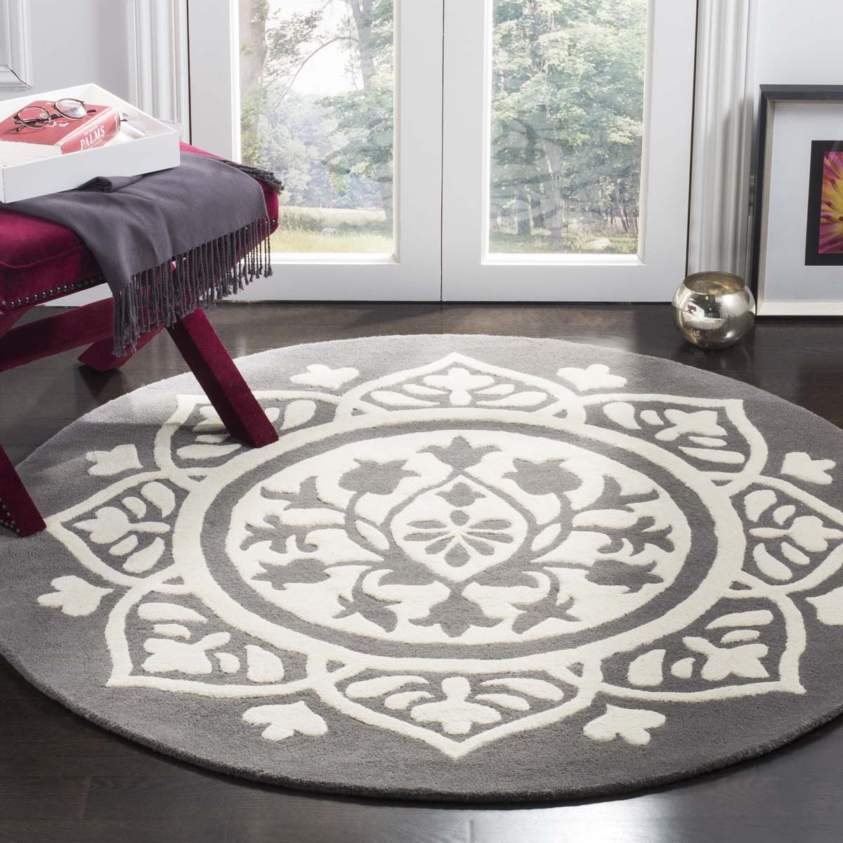 Safavieh Bella 136 Rug, BEL136 - Dark Grey / Ivory