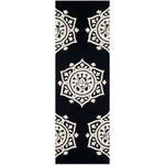 Safavieh Bella 136 Rug, BEL136 - Black / Ivory