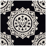 Safavieh Bella 136 Rug, BEL136 - Black / Ivory