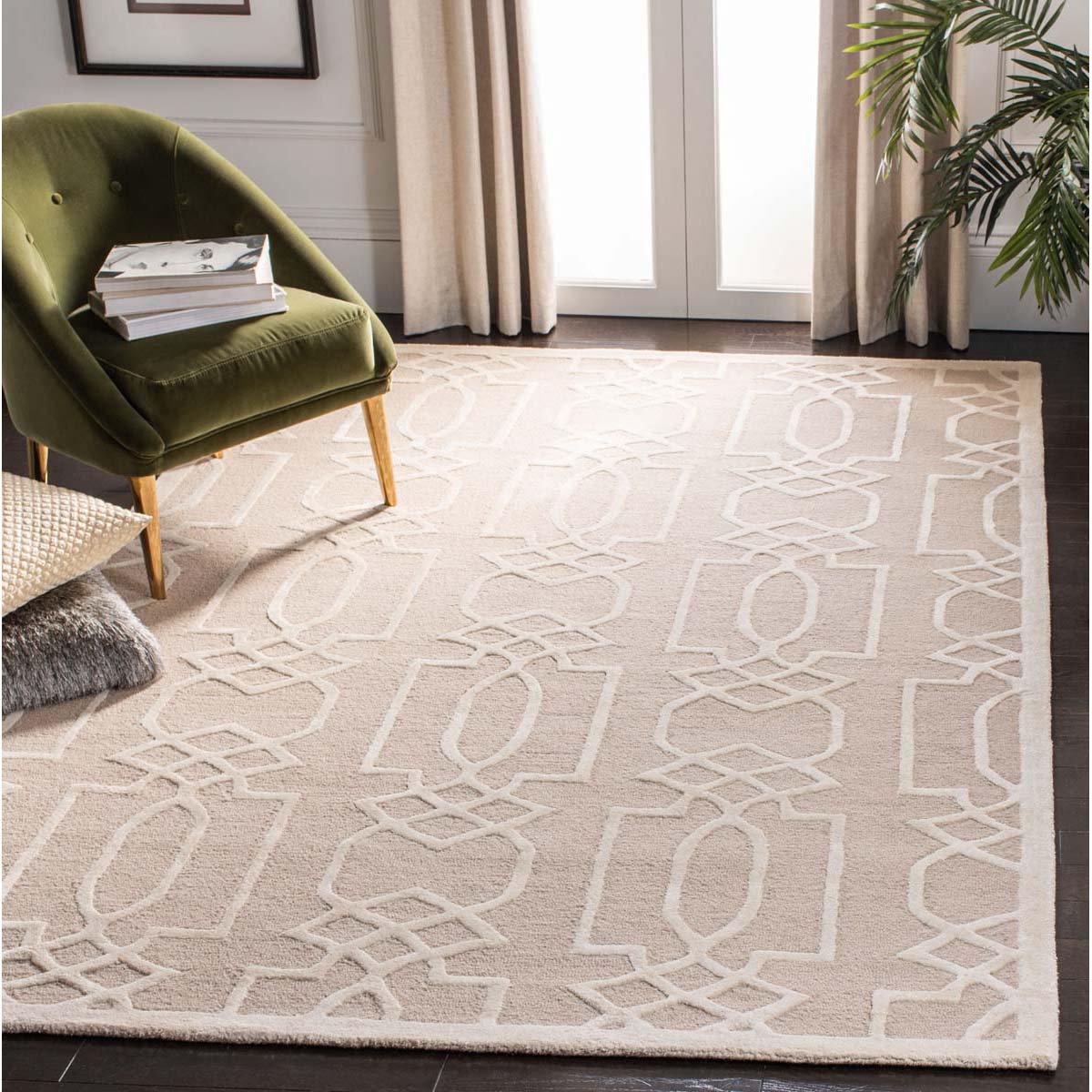 Safavieh Bella 138 Rug, BEL138 - Sand / Ivory
