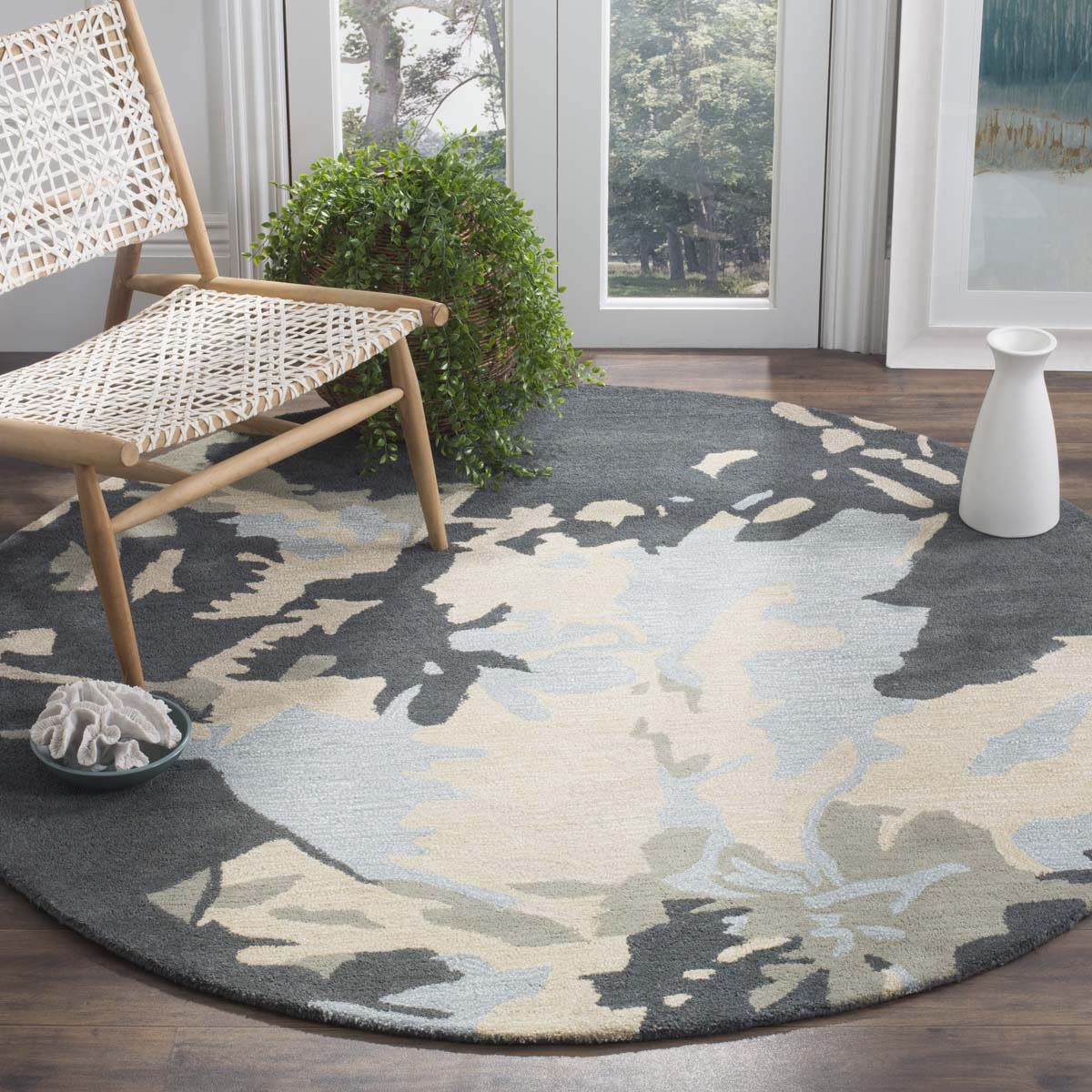 Safavieh Bella 670 Rug, BEL670 - Steel Blue