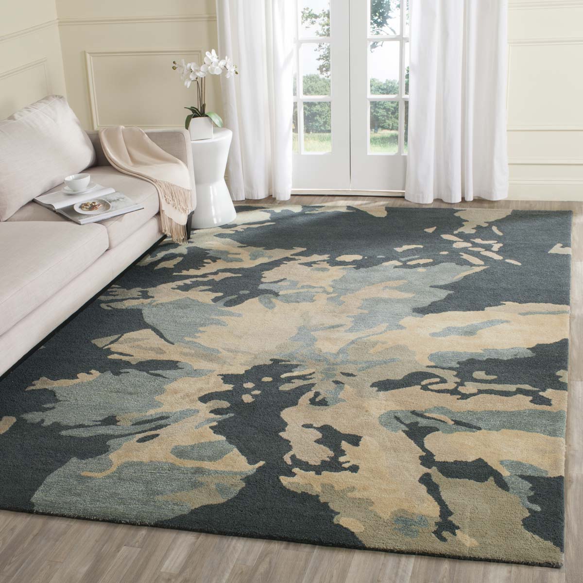 Safavieh Bella 670 Rug, BEL670 - Steel Blue