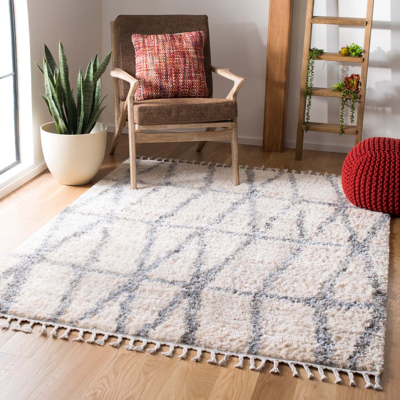 Safavieh Berber Fringe Shag 605 Rug, BFG605 - Cream / Grey