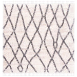 Safavieh Berber Fringe Shag 628 Rug, BFG628 - Creme / Black