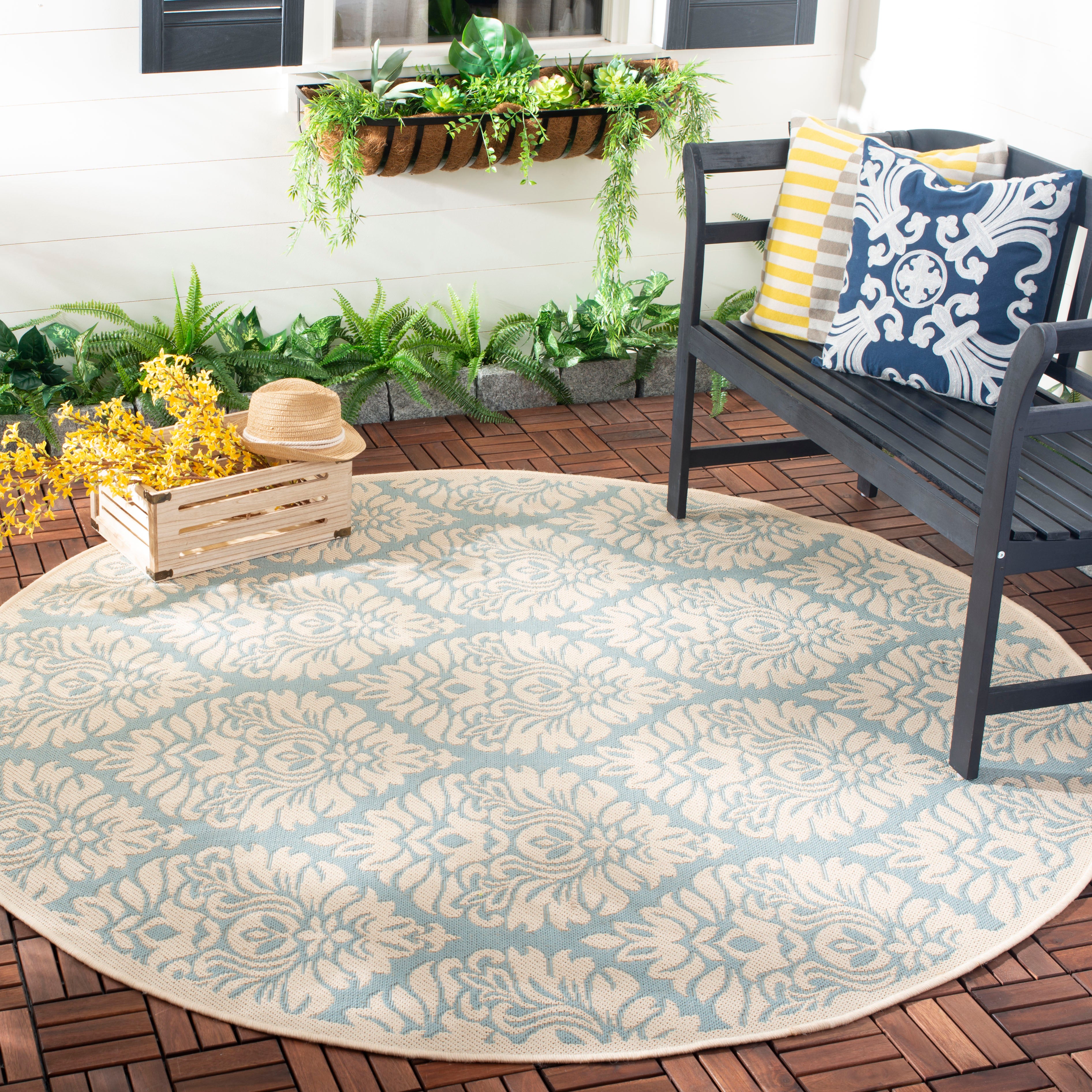 Safavieh Beach House 135 Rug, BHS135 - Aqua / Cream