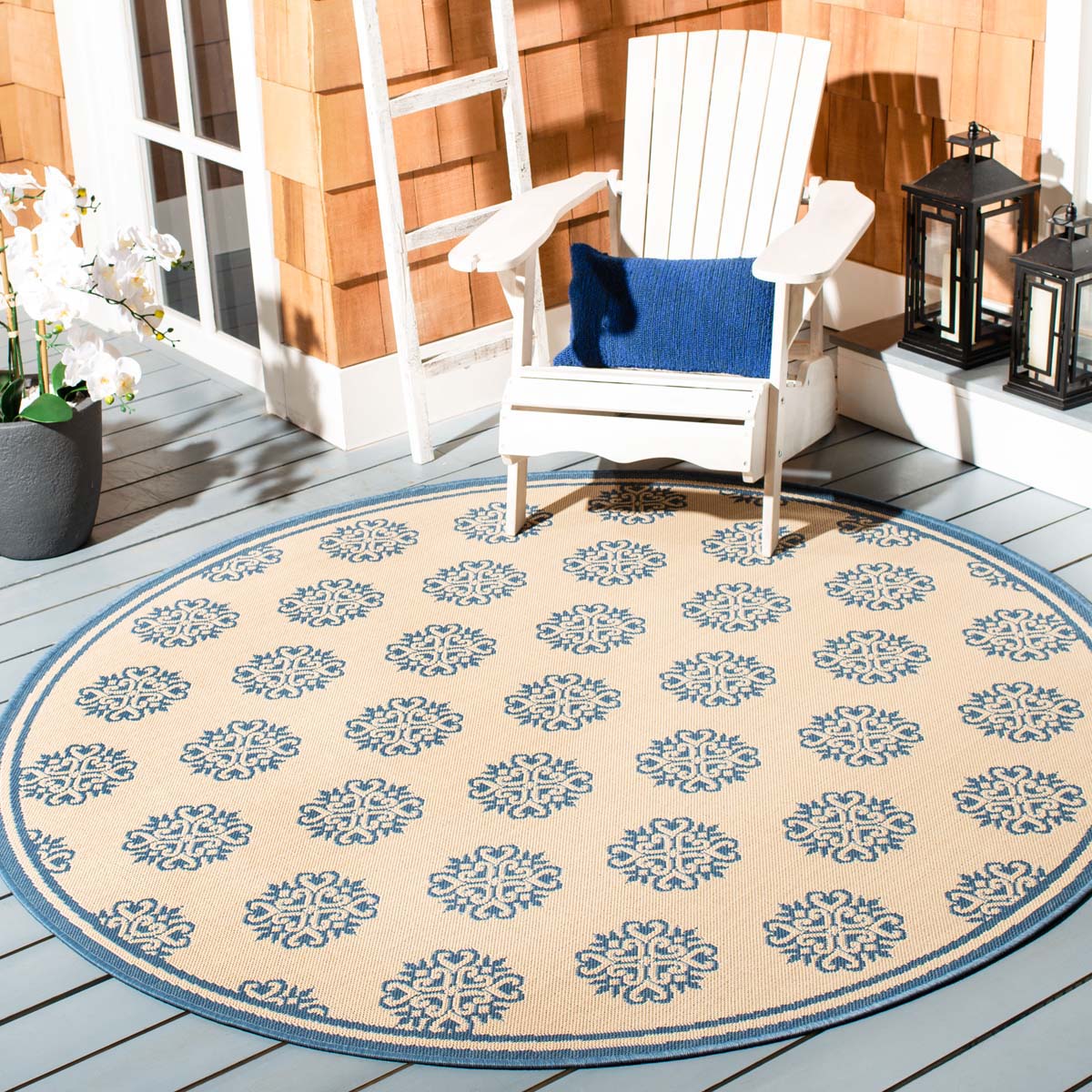 Safavieh Beach House 181 Rug, BHS181 - Blue / Creme