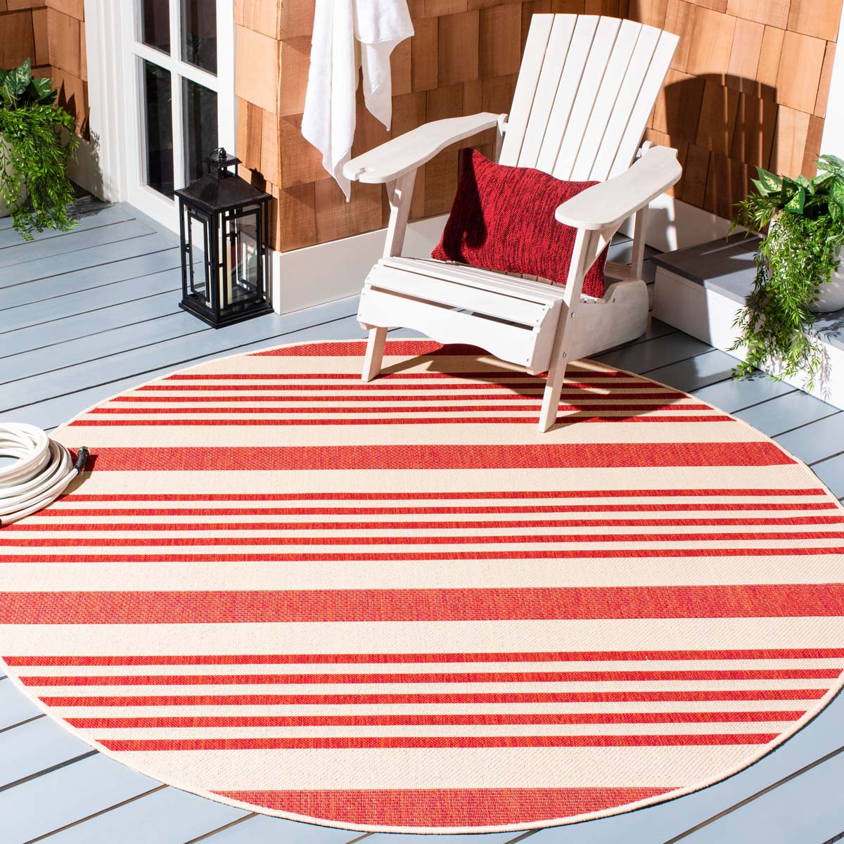 Safavieh Beach House 222 Rug, BHS222 - Beige / Red