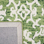 Safavieh Blossom 104 Rug, BLM104 - Green / Ivory