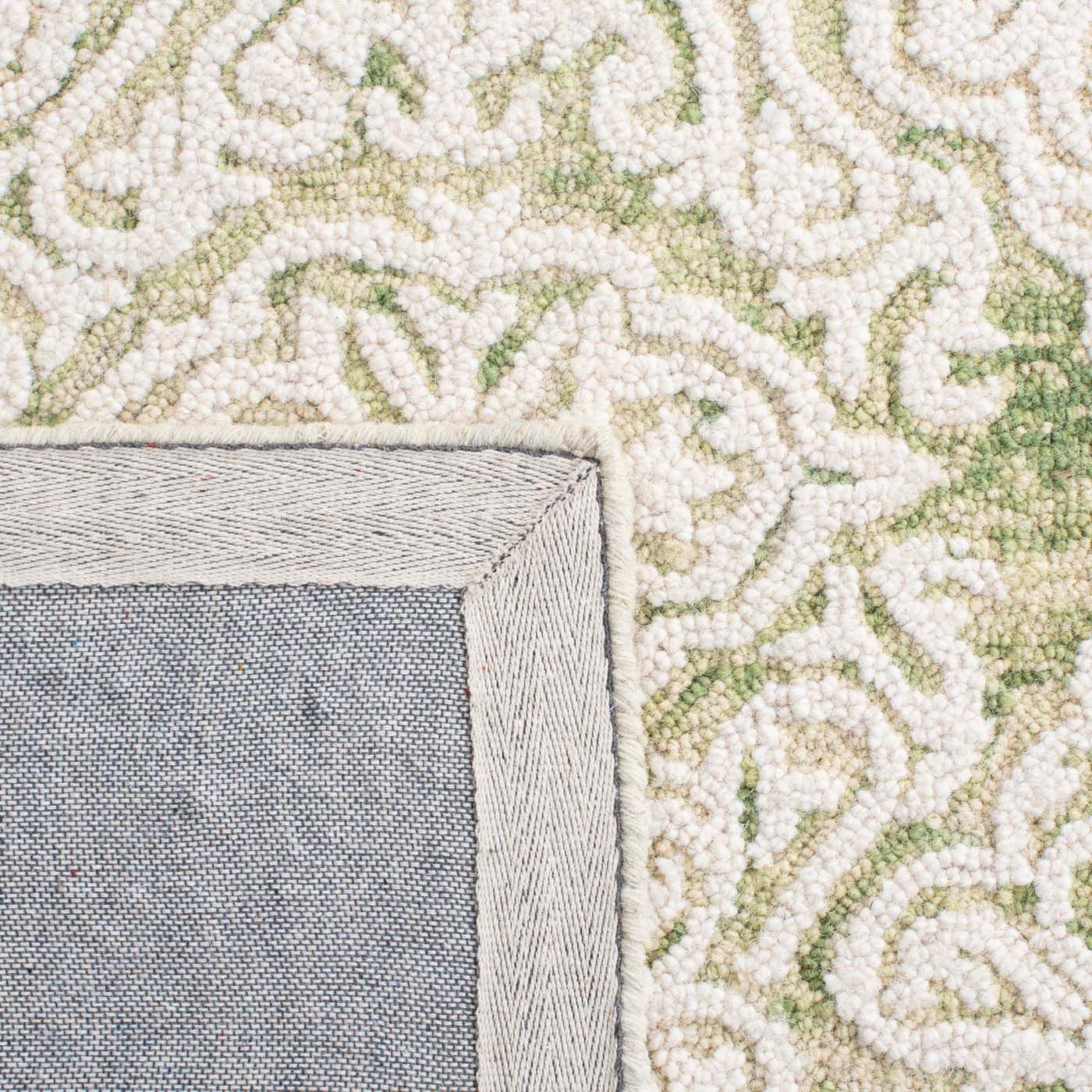 Safavieh Blossom 112 Rug, BLM112 - Light Green / Ivory