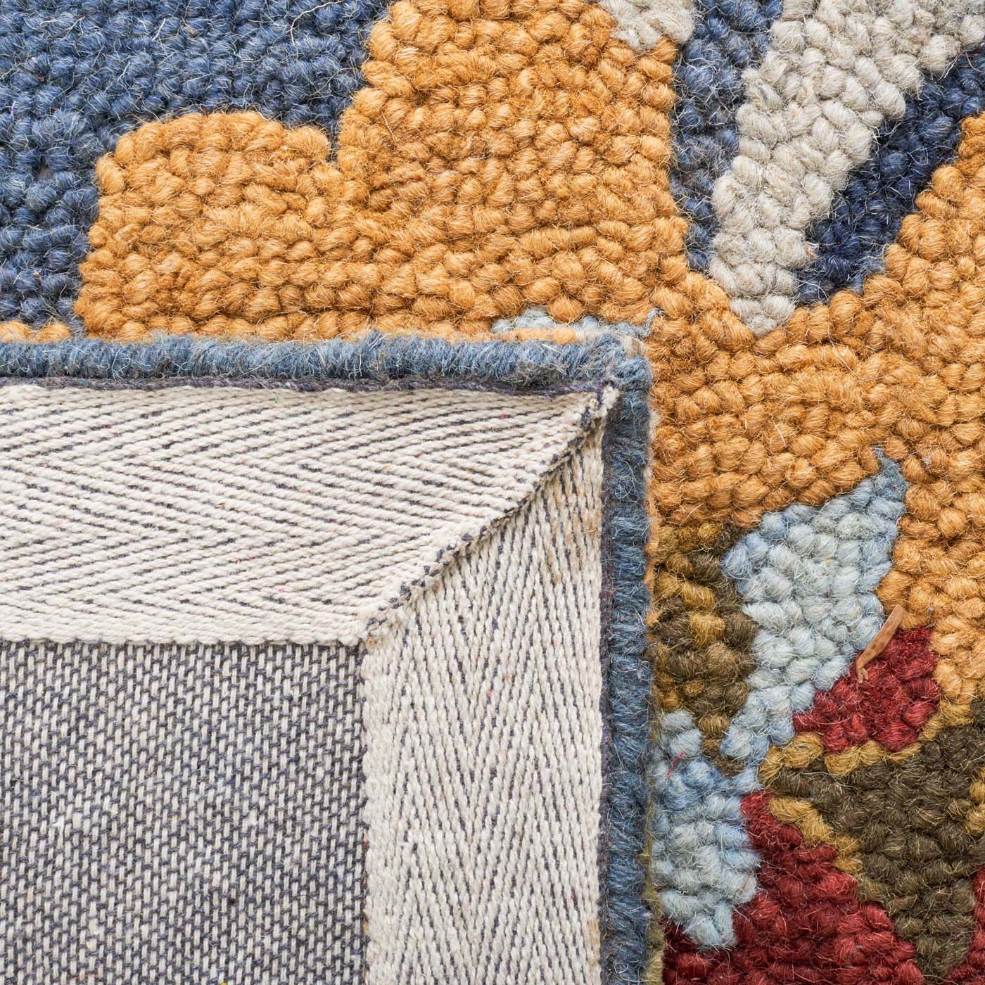 Safavieh Blossom 401 Rug, BLM401 - Navy / Multi