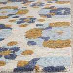 Safavieh Blossom 403 Rug, BLM403 - Beige / Multi