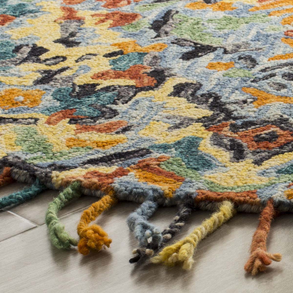 Safavieh Blossom 452 Rug, BLM452 - Blue / Multi