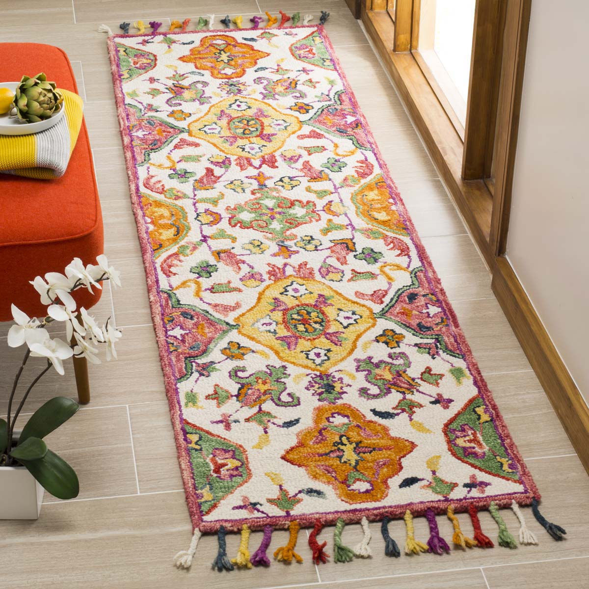 Safavieh Blossom 456 Rug, BLM456 - Ivory / Multi