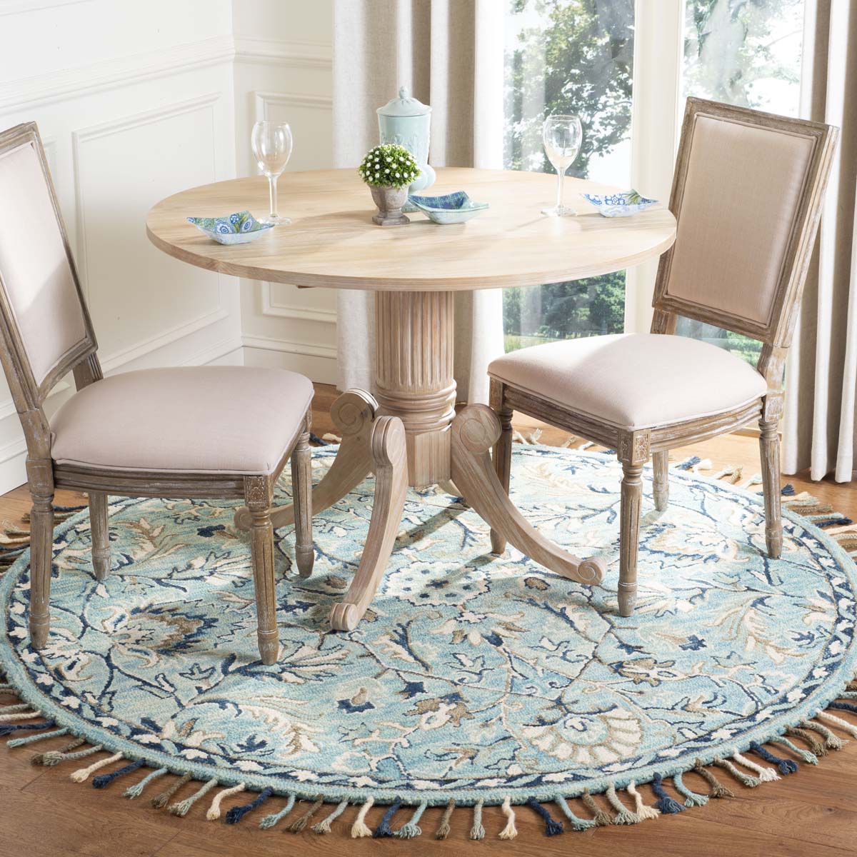 Safavieh Blossom 457 Rug, BLM457 - Blue / Ivory