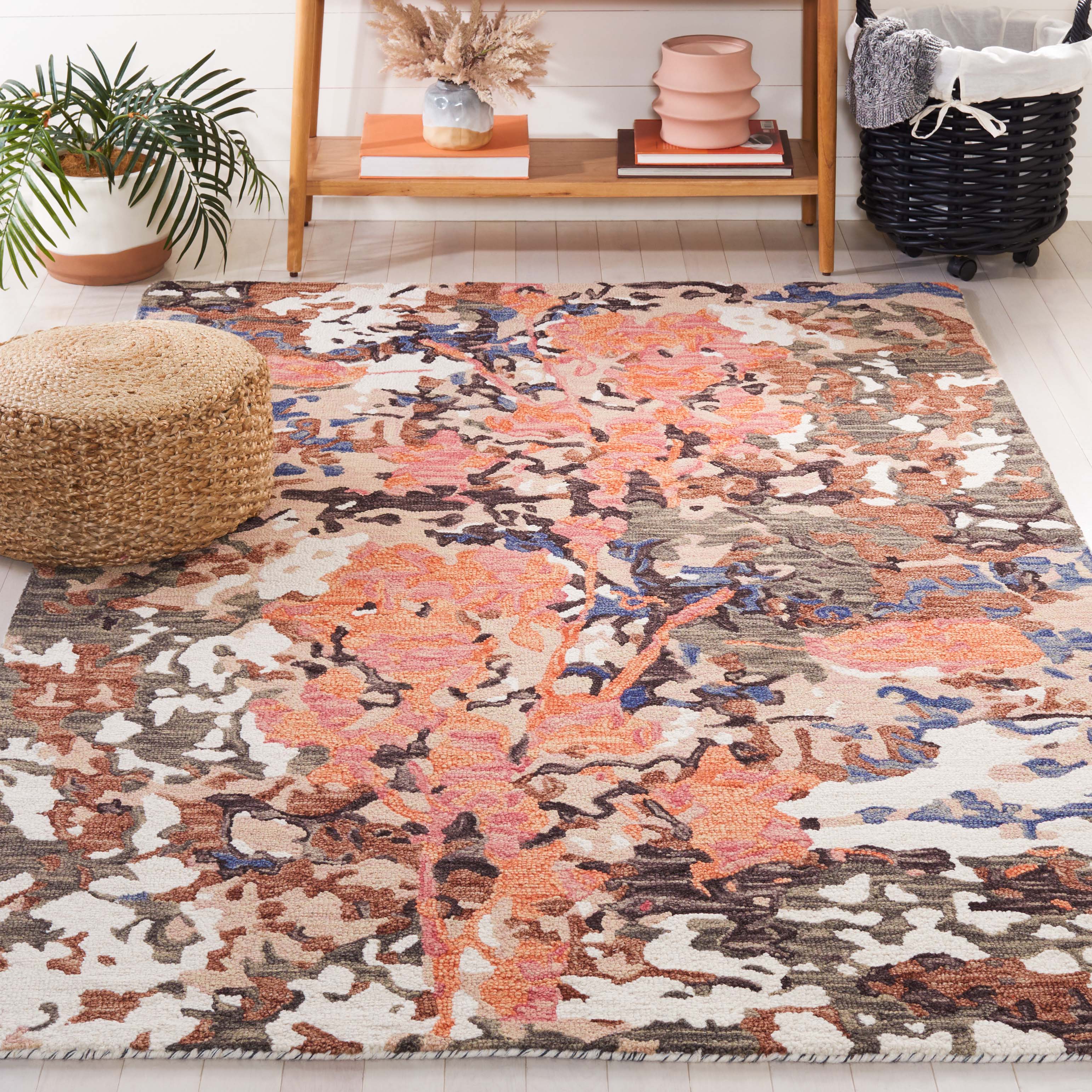 Safavieh Blossom 460 Rug, BLM460 - Pink / Ivory