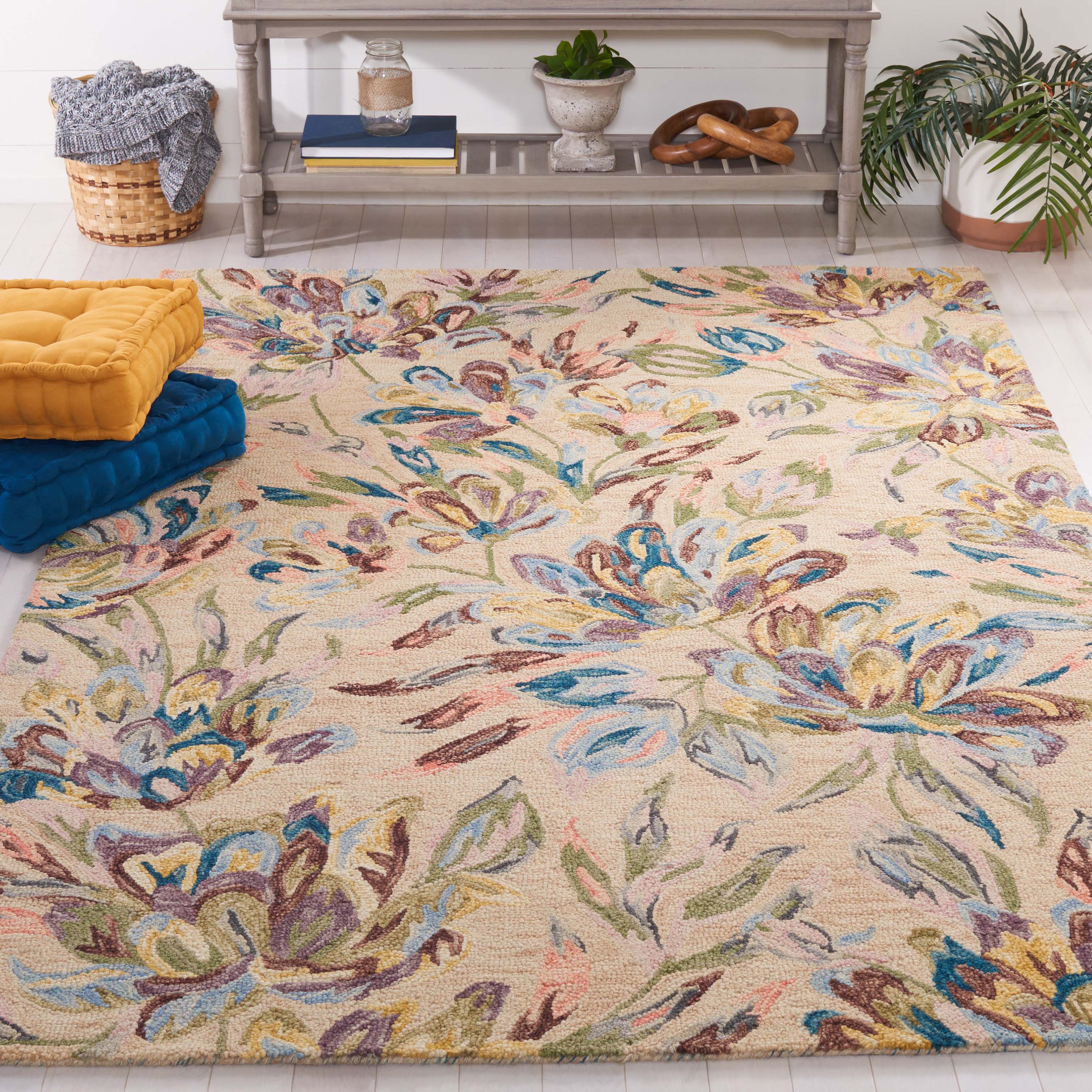 Safavieh Blossom 462 Rug, BLM462 - Beige / Purple