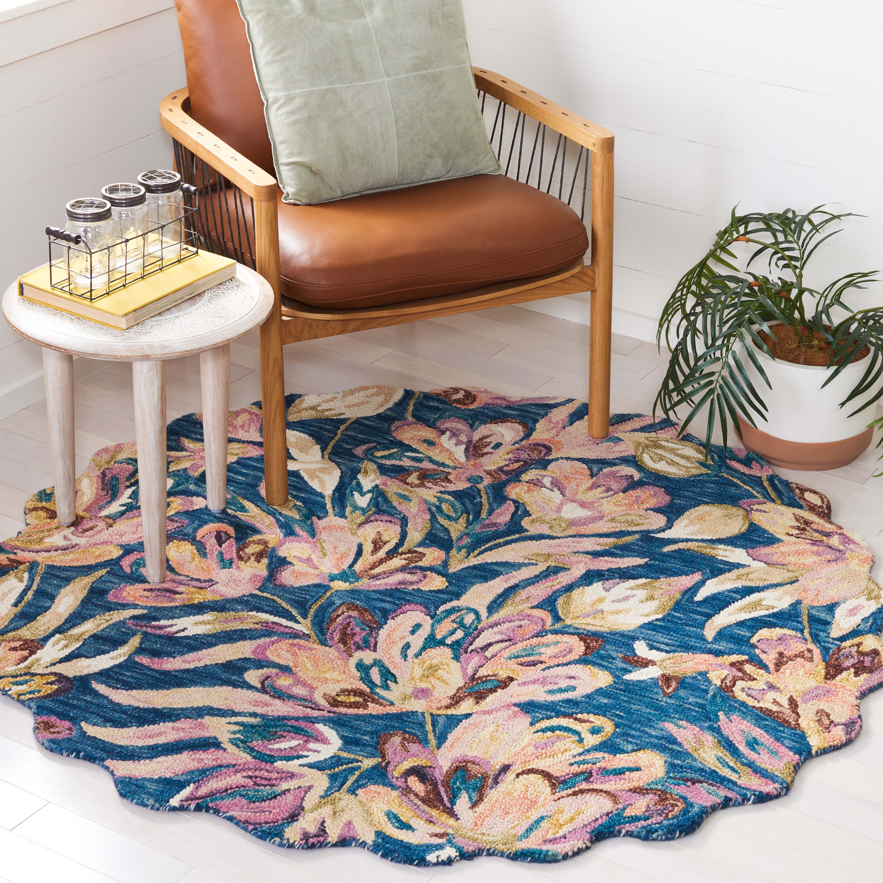 Safavieh Blossom 462 Rug, BLM462 - Blue / Plum