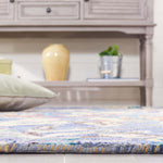 Safavieh Blossom 462 Rug, BLM462 - Blue / Violet