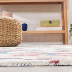 Safavieh Blossom 467 Rug, BLM467 - Ivory / Plum