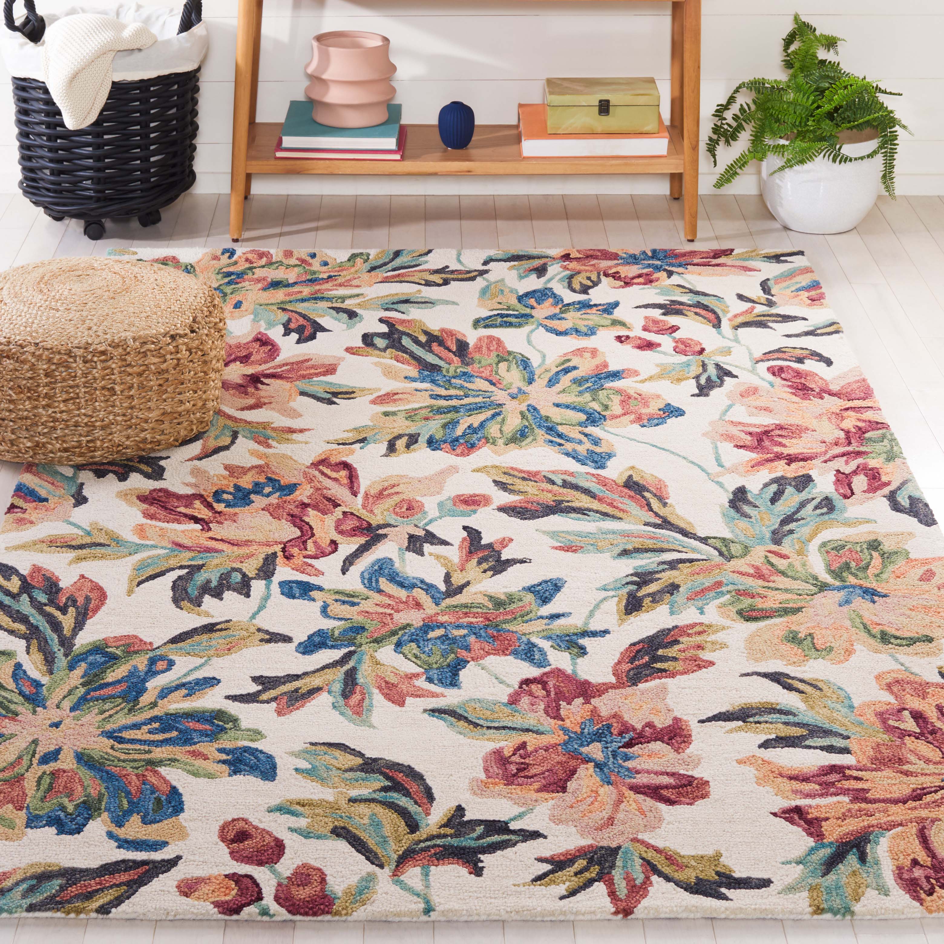 Safavieh Blossom 467 Rug, BLM467 - Ivory / Plum