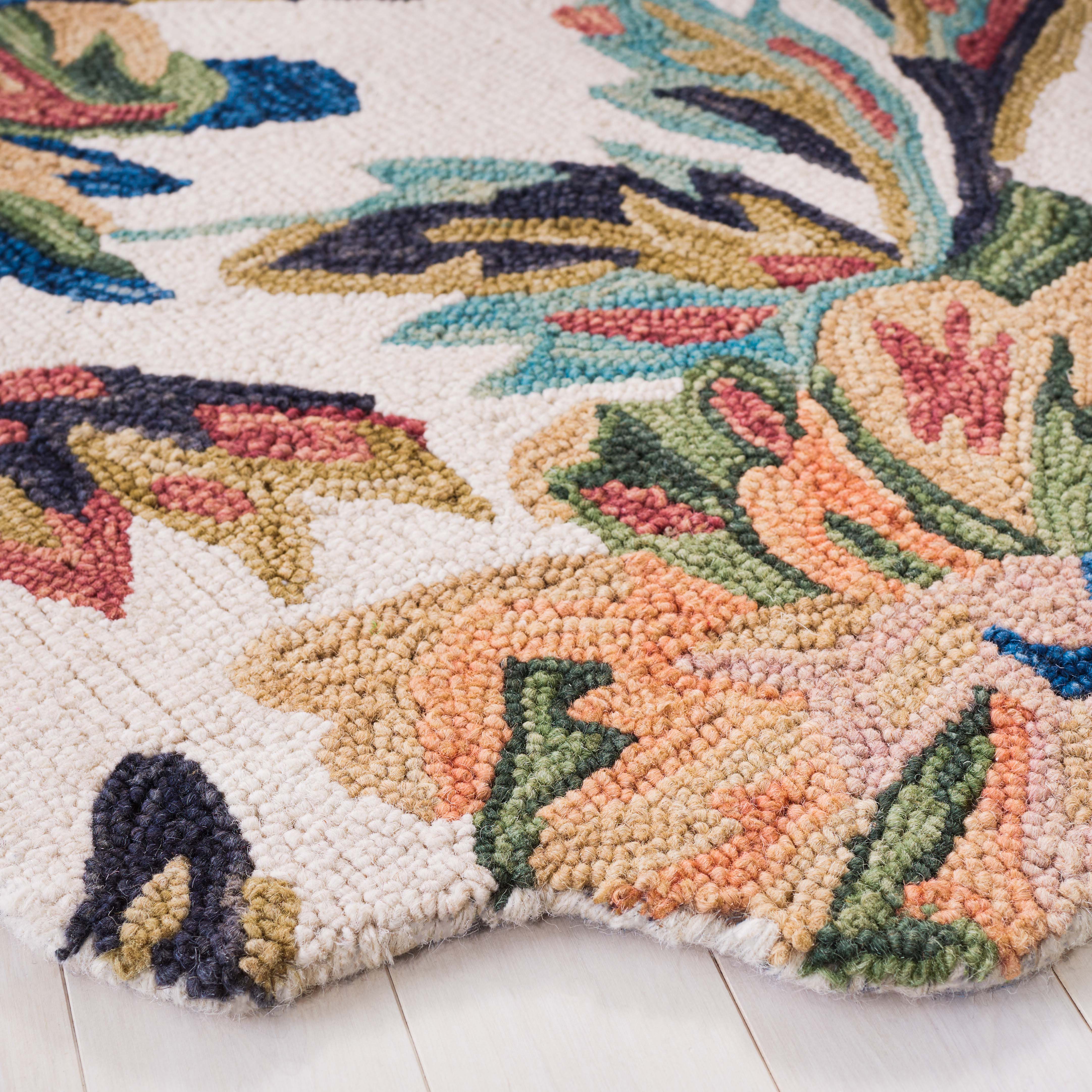 Safavieh Blossom 467 Rug, BLM467 - Ivory / Plum