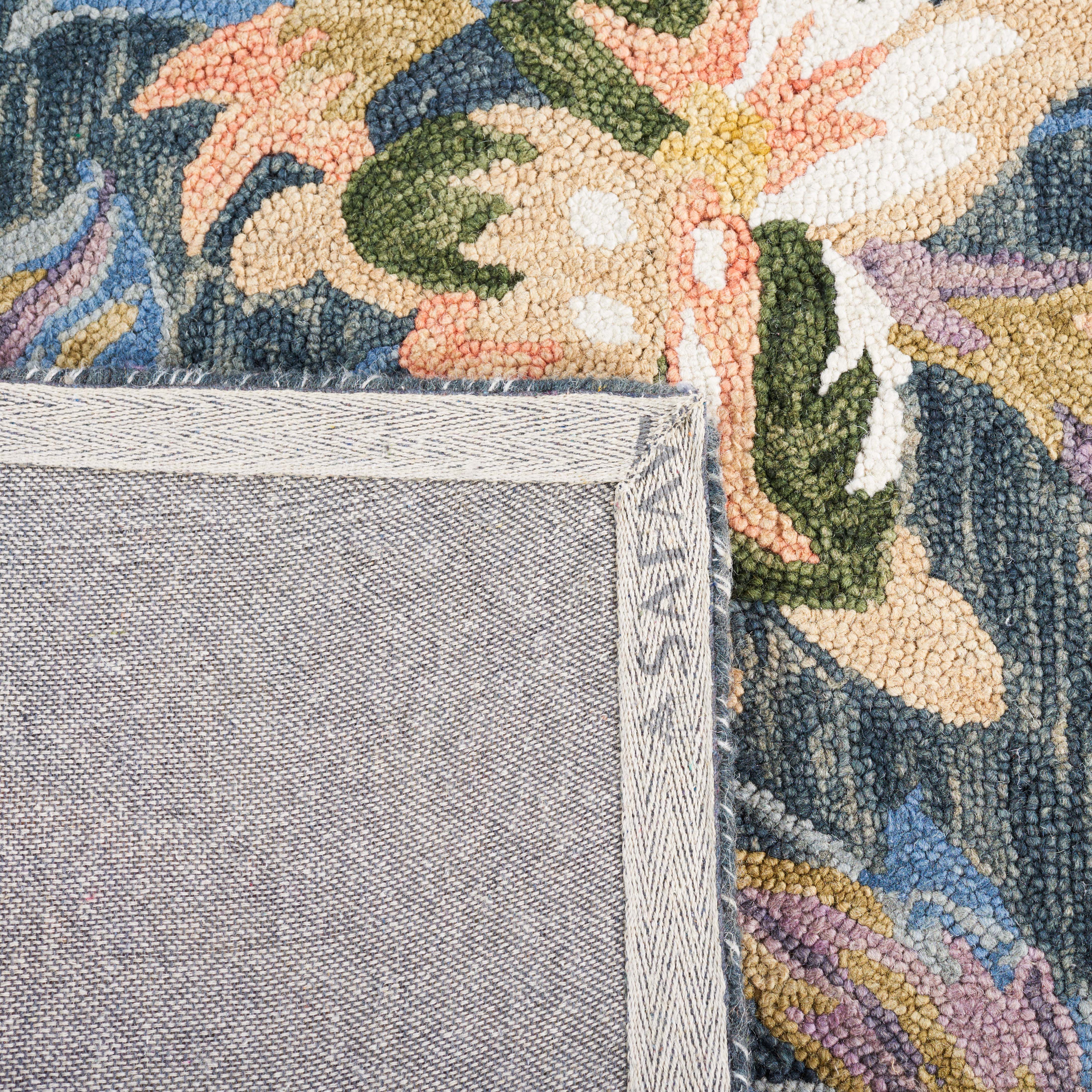 Safavieh Blossom 467 Rug, BLM467 - Grey / Violet