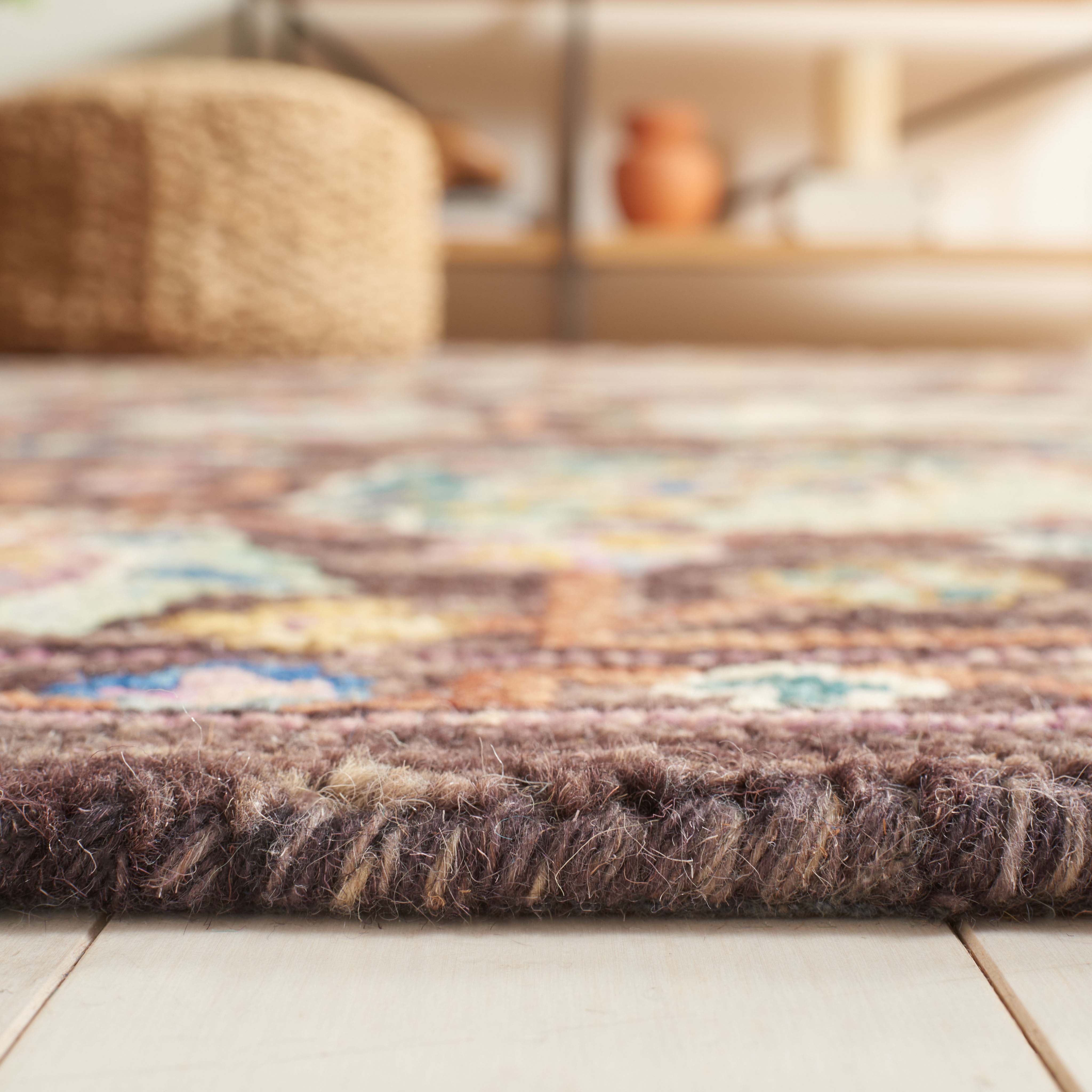 Safavieh Blossom 469 Rug, BLM469 - Charcoal / Lavender