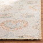 Safavieh Blossom 560 Rug, BLM560 - Beige / Sage