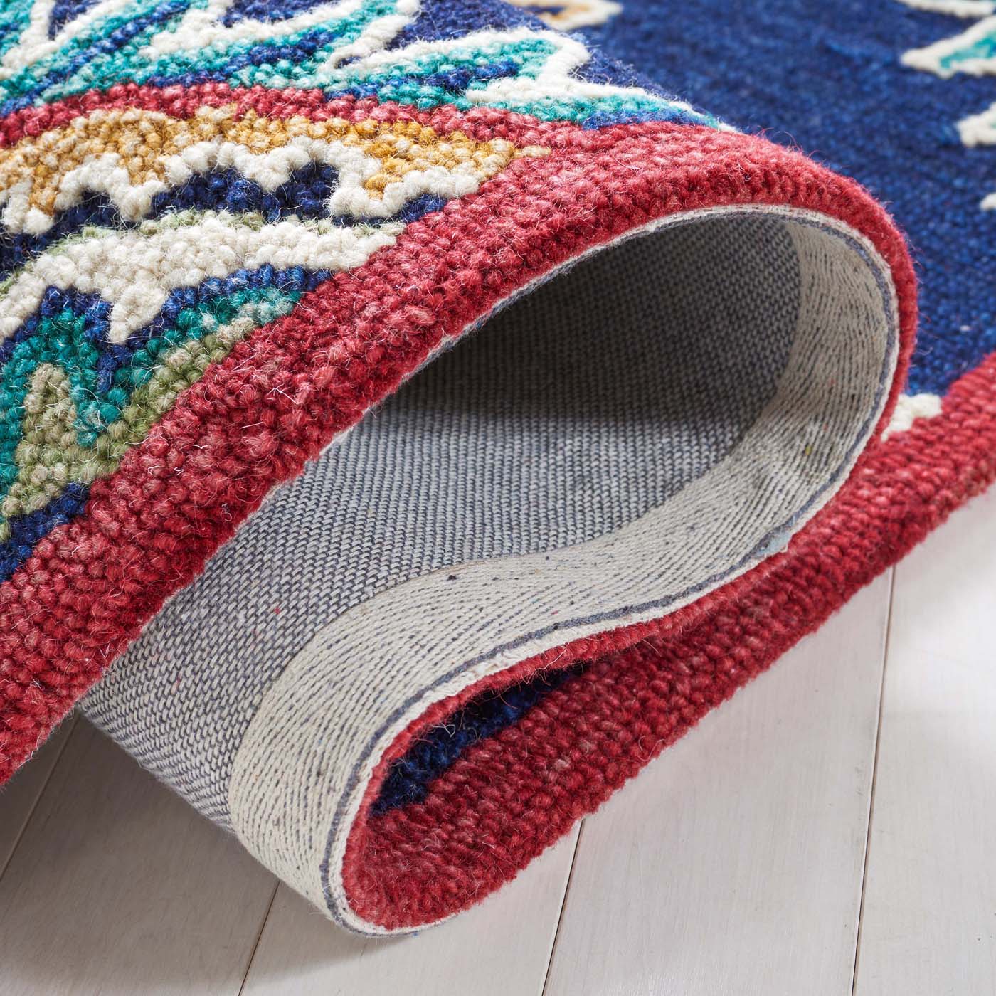 Safavieh Blossom 561 Rug, BLM561 - Navy / Ivory