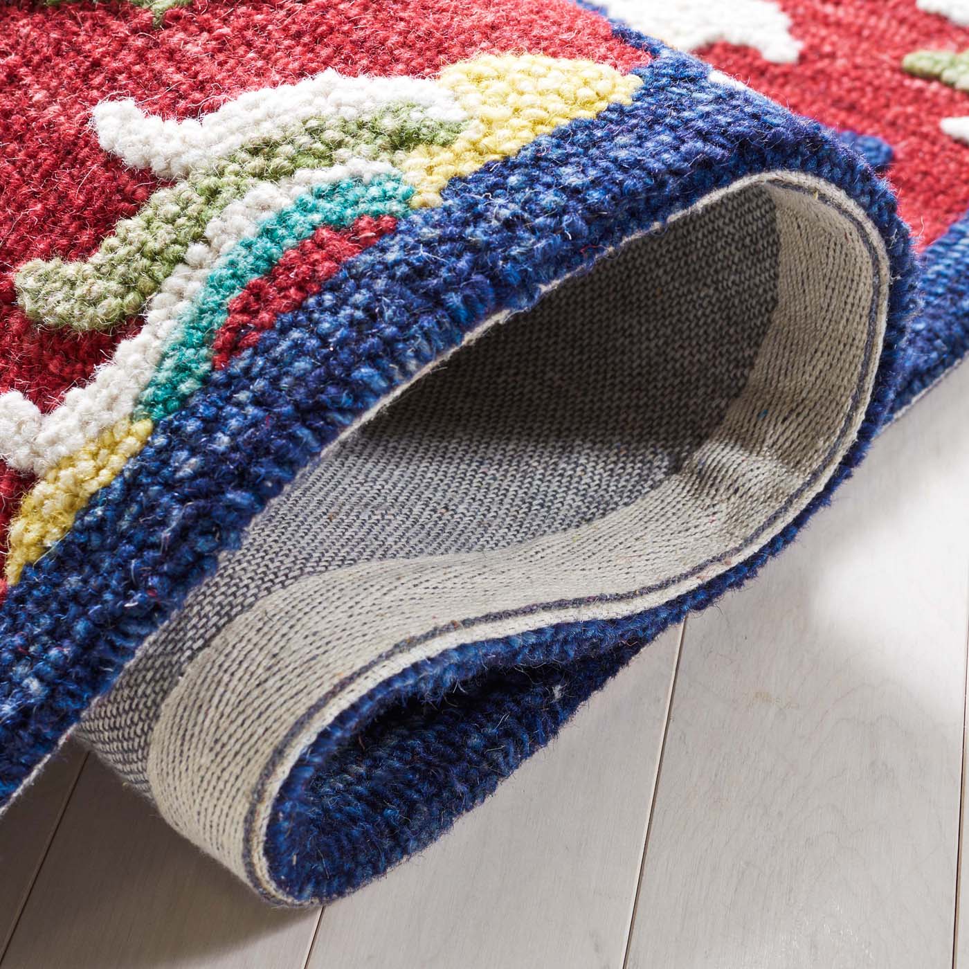 Safavieh Blossom 562 Rug, BLM562 - Red / Ivory