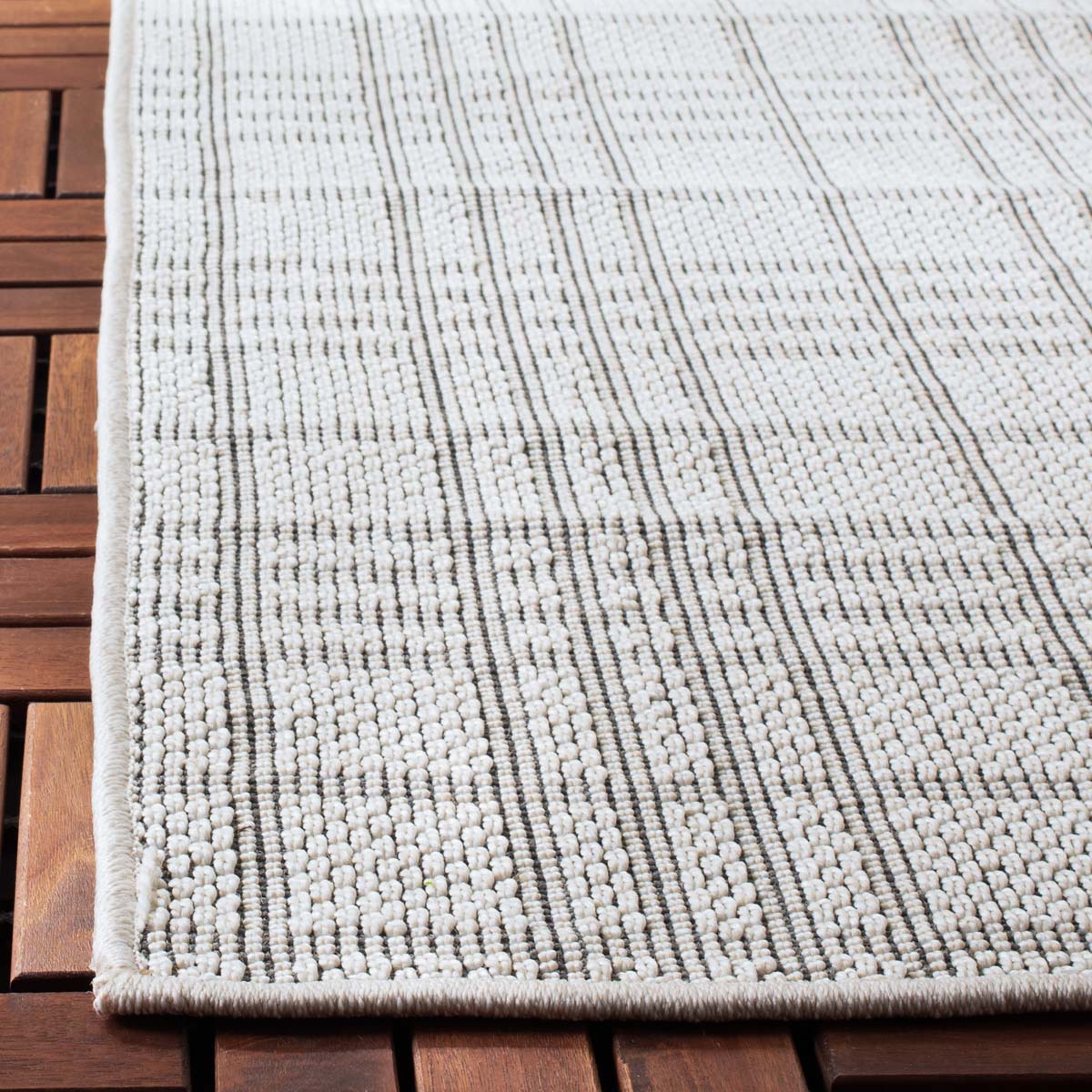 Safavieh Bermuda 802 Rug, BMU802 - Ivory / Light Grey