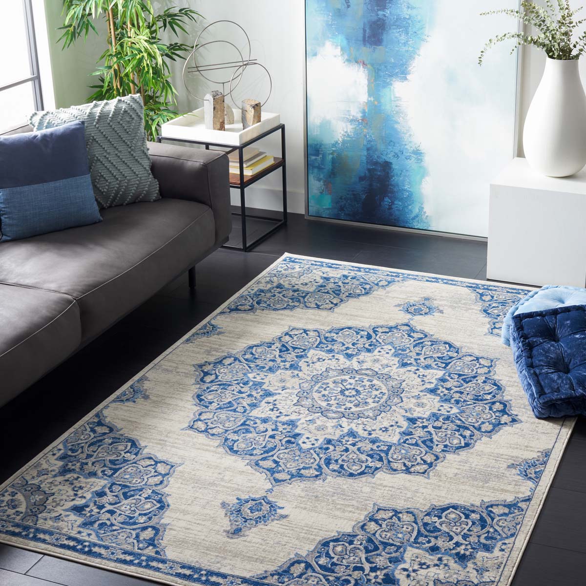 Safavieh Brentwood 802 Rug, Blue, BNT802 - Ivory / Navy