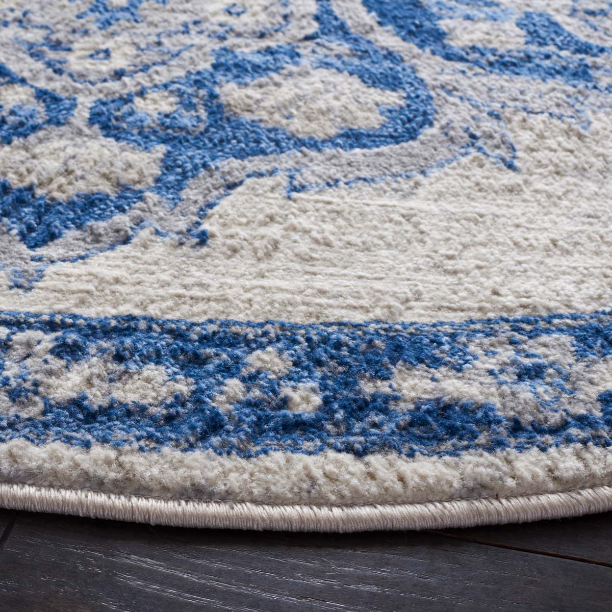 Safavieh Brentwood 802 Rug, Blue, BNT802 - Ivory / Navy