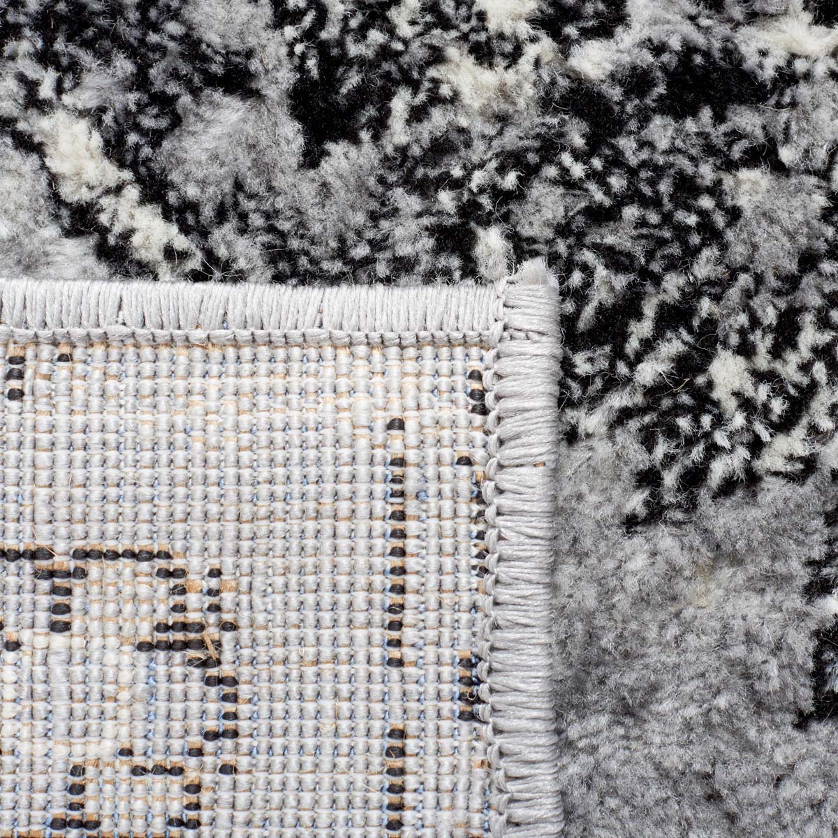 Safavieh Brentwood 802 Rug, Black, BNT802 - Silver / Black