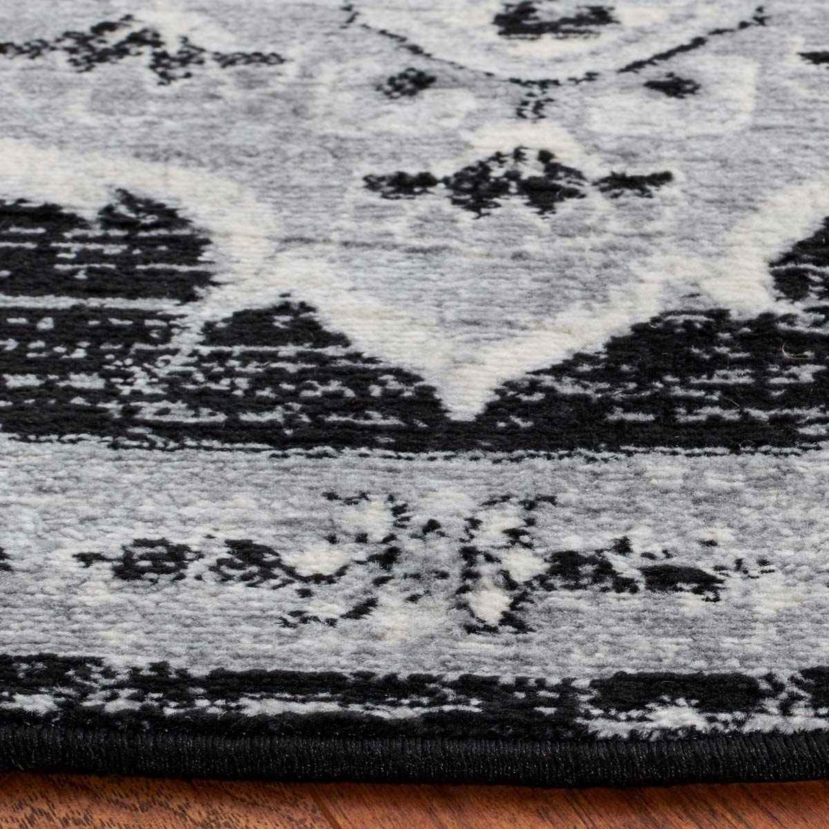 Safavieh Brentwood 802 Rug, Black, BNT802 - Black / Grey