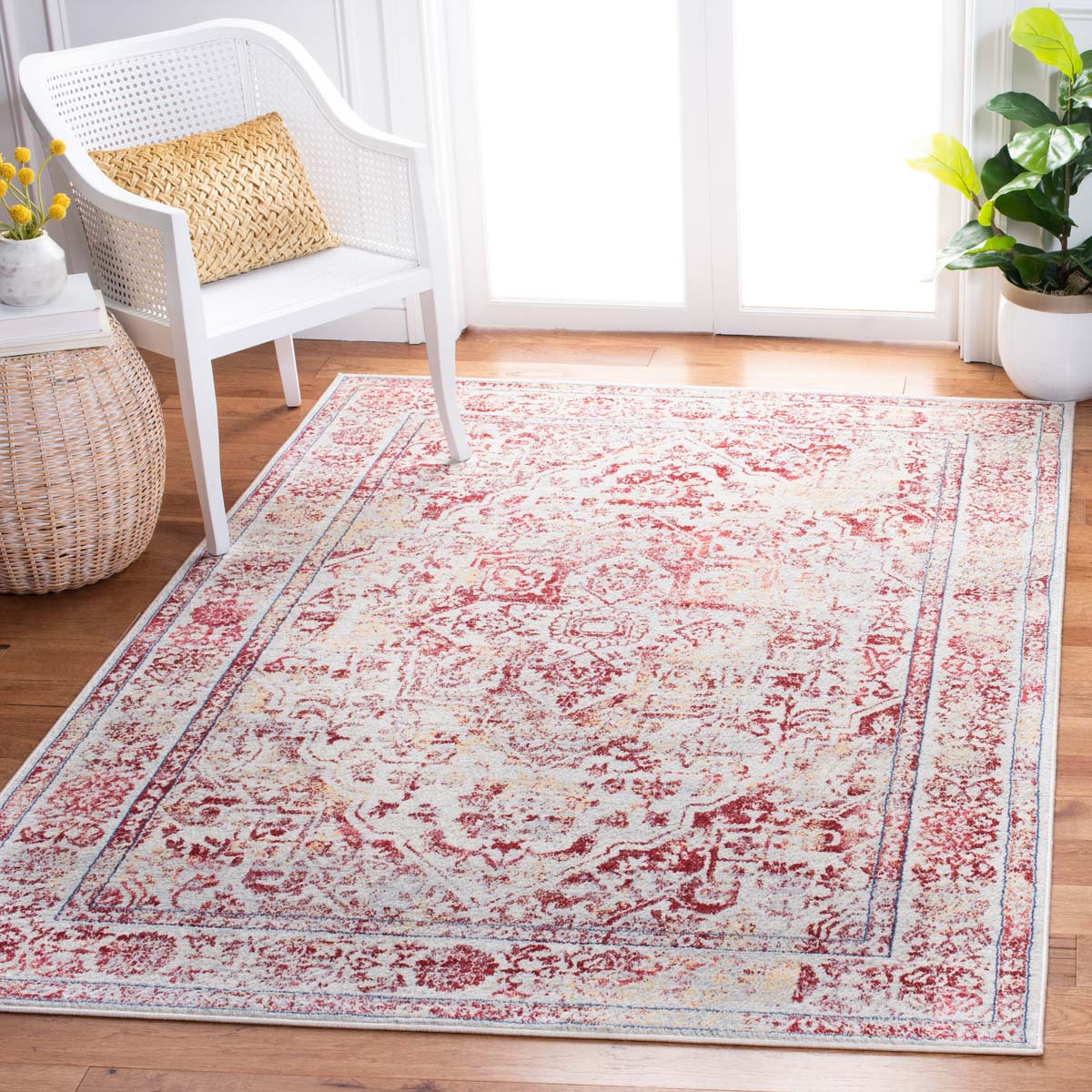 Safavieh Brentwood 832 Rug, Red, BNT832 - Ivory / Red