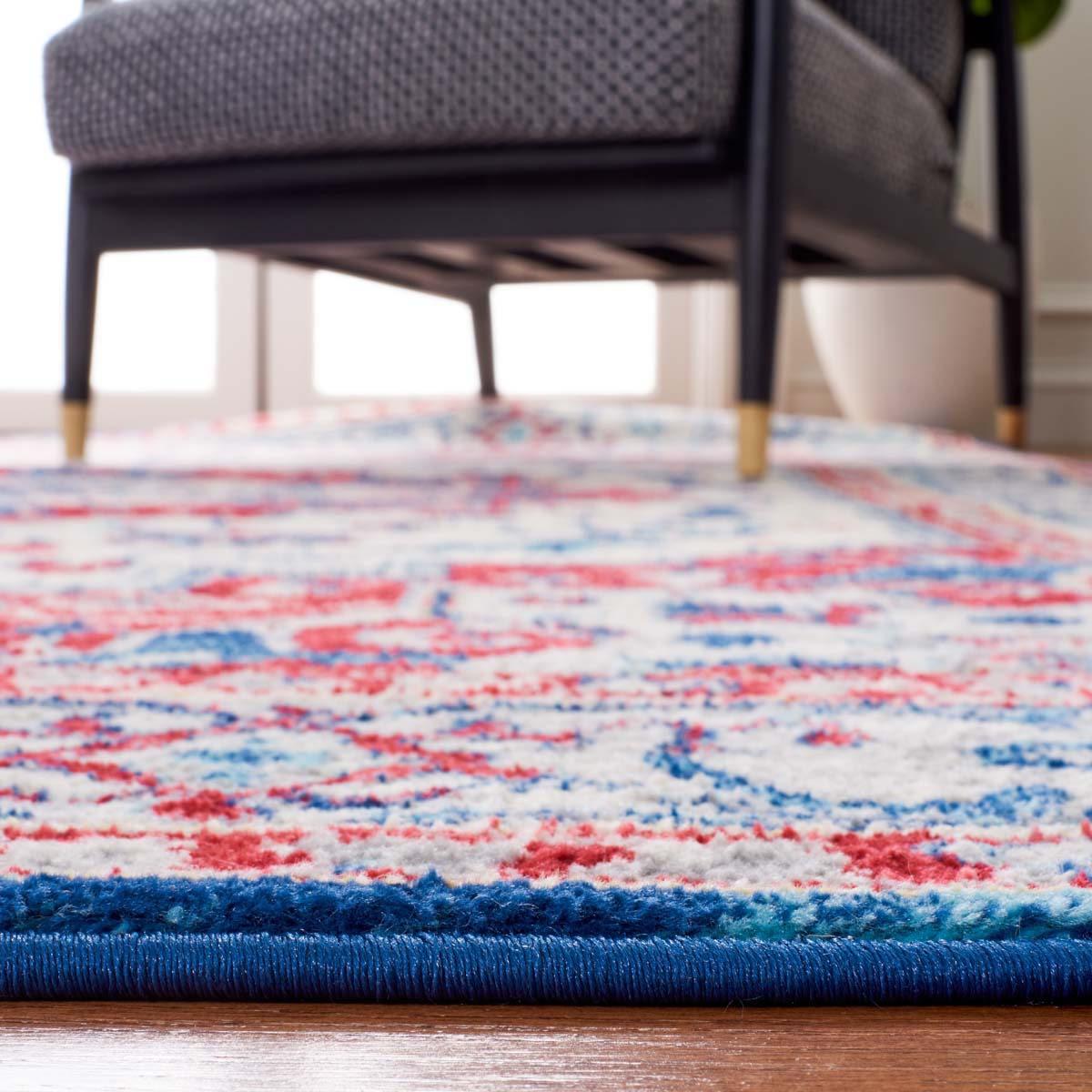 Safavieh Brentwood 851 Rug, Red, BNT851 - Beige / Red