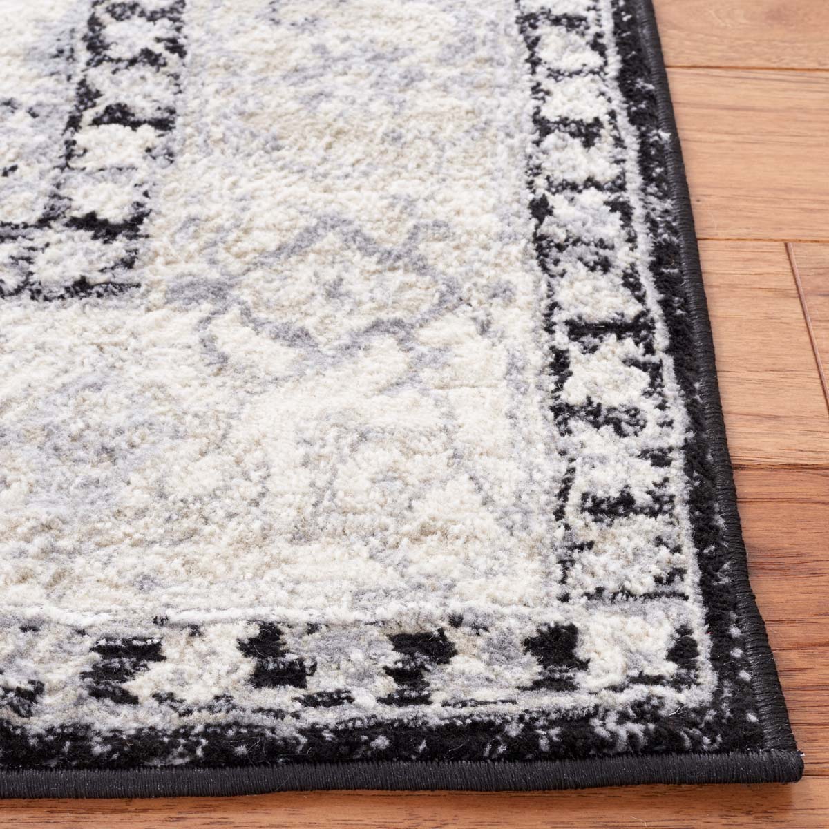 Safavieh Brentwood 851 Rug, Black, BNT851 - Black / Grey