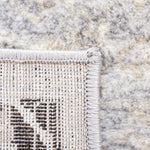 Safavieh Brentwood 852 Rug, Black, BNT852 - Silver / Black