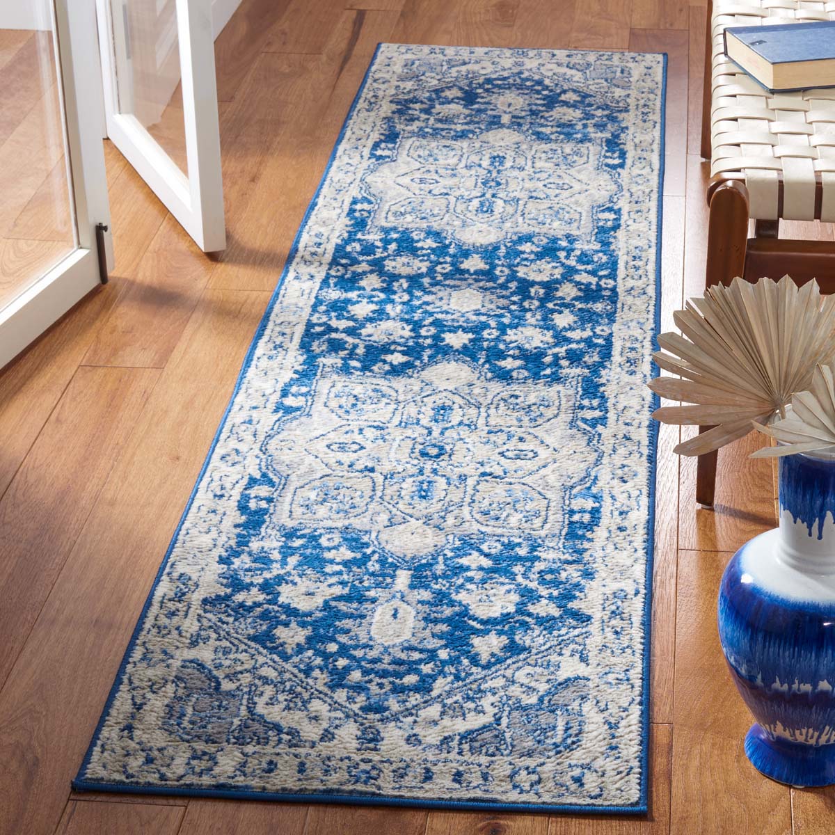 Safavieh Brentwood 852 Rug, Blue, BNT852 - Navy / Grey
