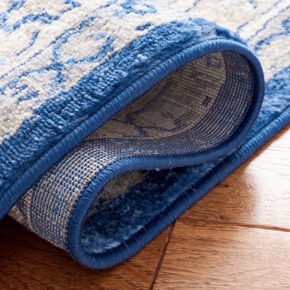 Safavieh Brentwood 852 Rug, Blue, BNT852 - Navy / Grey