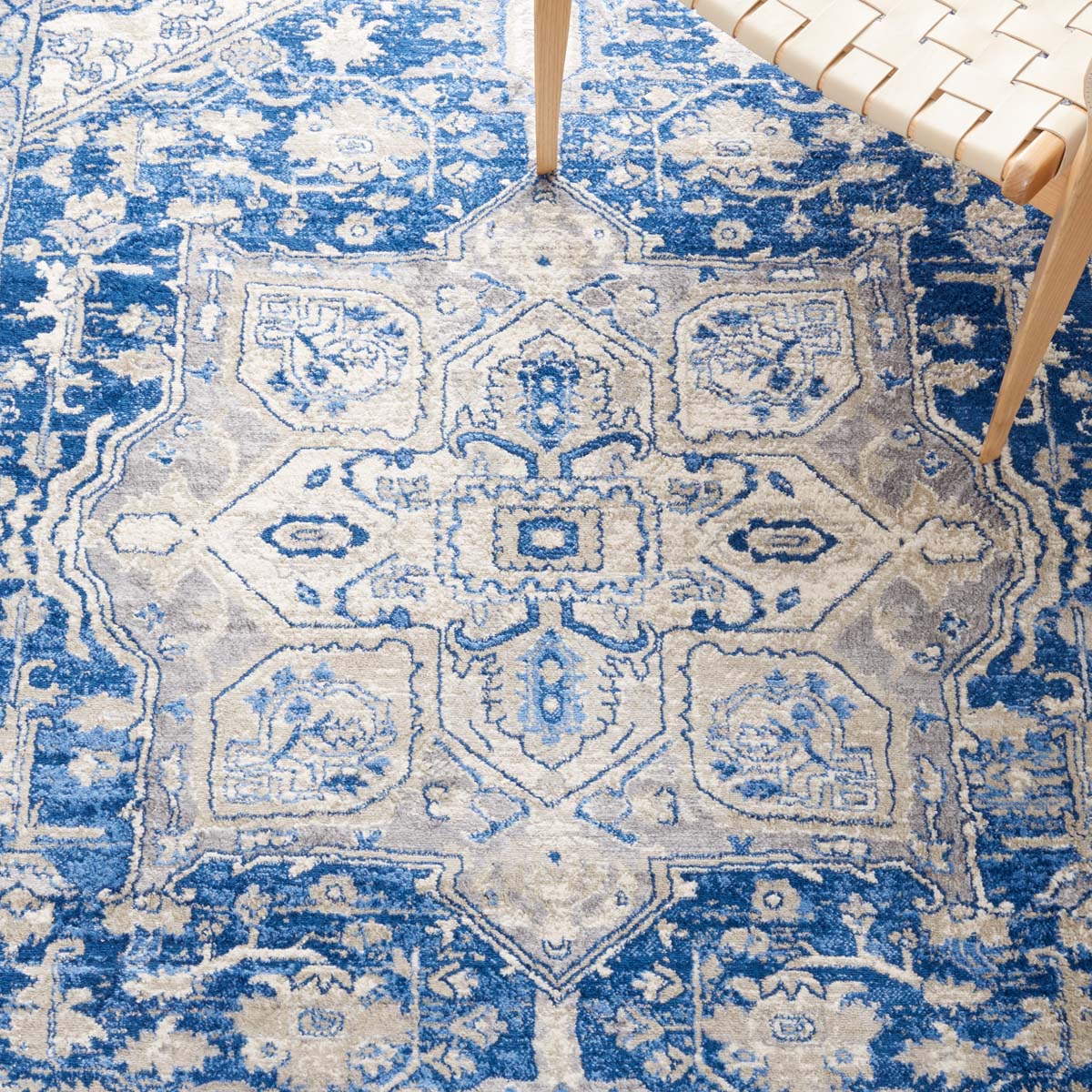 Safavieh Brentwood 852 Rug, Blue, BNT852 - Navy / Grey