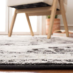 Safavieh Brentwood 852 Rug, Black, BNT852 - Black / Ivory