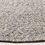 Safavieh Braided 256 Rug, BRD256 - Ivory / Steel Grey