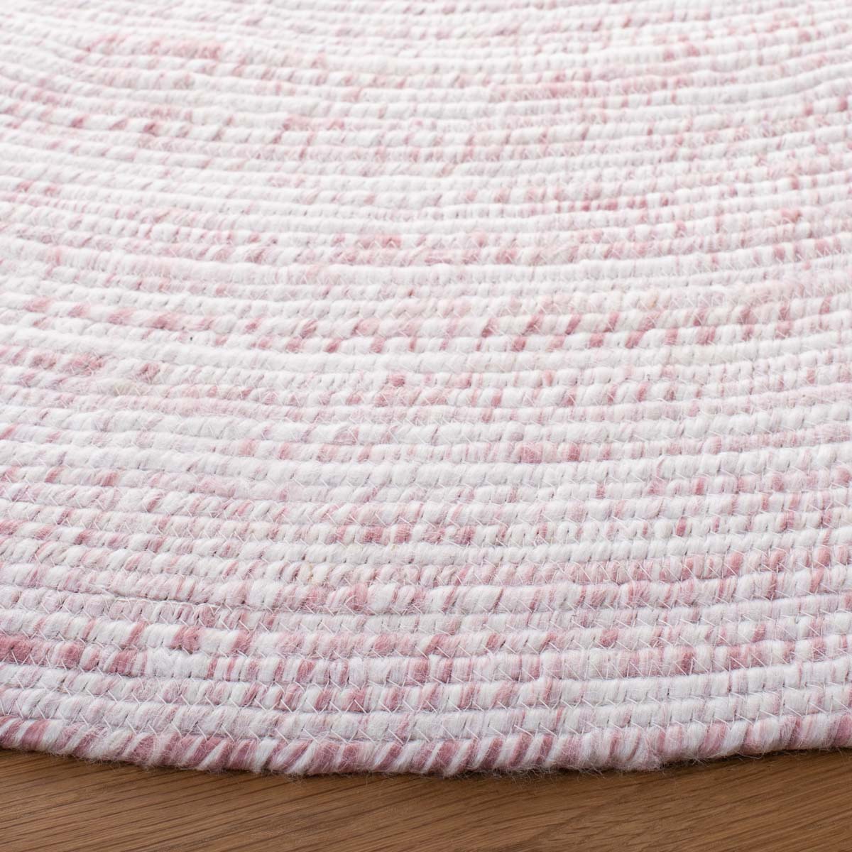 Safavieh Braided 270 Rug, BRD270 - Ivory / Pink