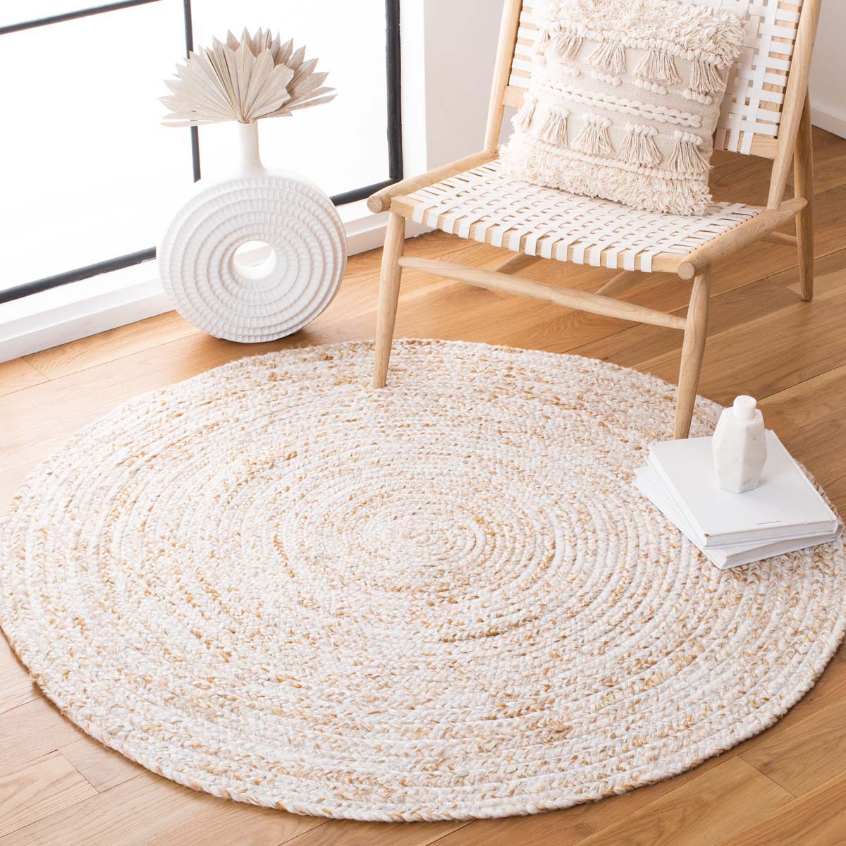 Safavieh Braided 271 Rug, BRD271 - Ivory / Brown