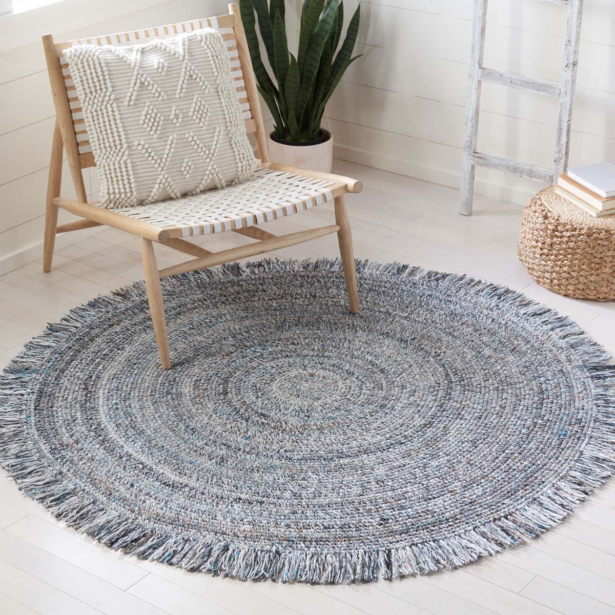 Safavieh Braided 275 Rug, BRD275 - Blue / Ivory