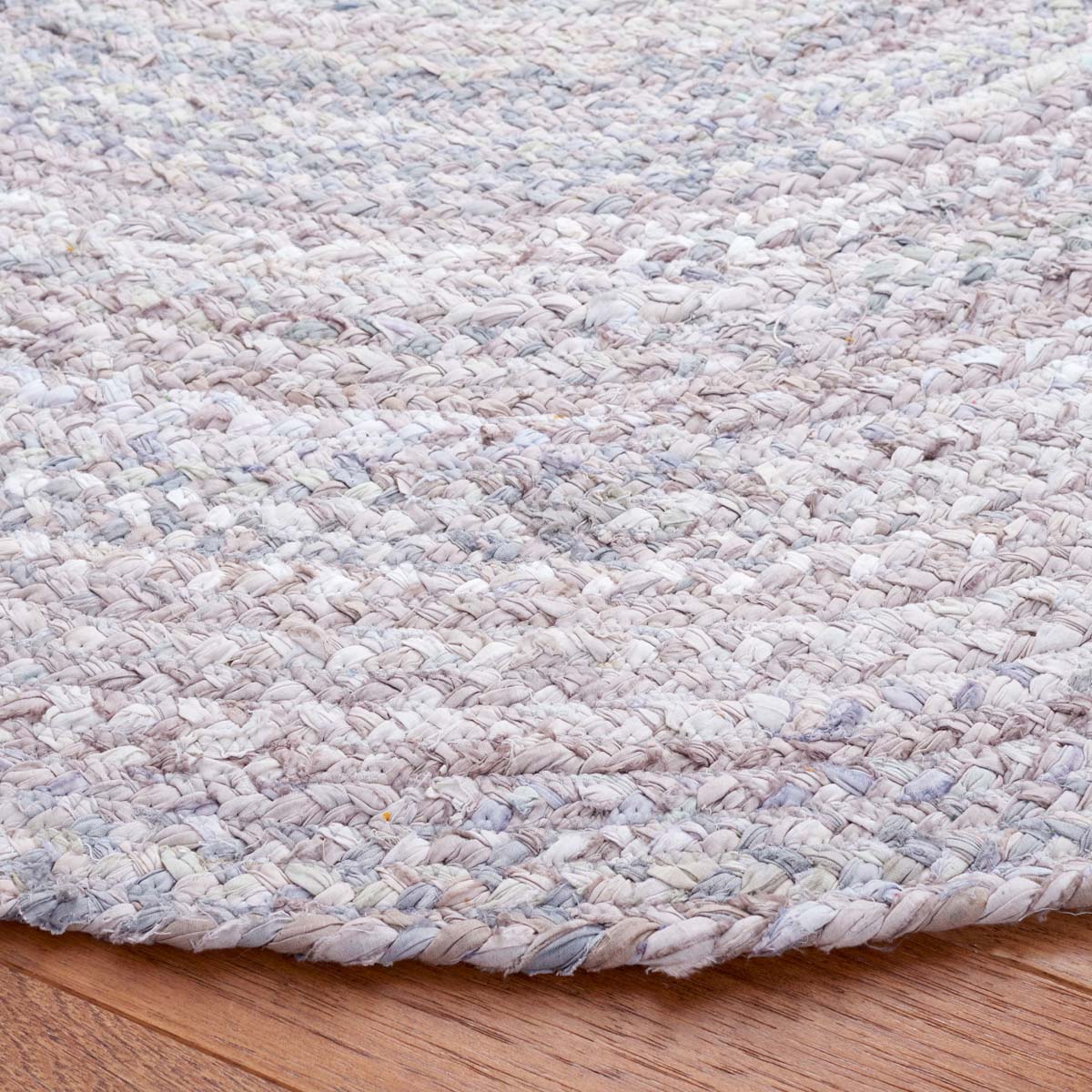 Safavieh Braided 452 Rug, BRD452 - Light Grey