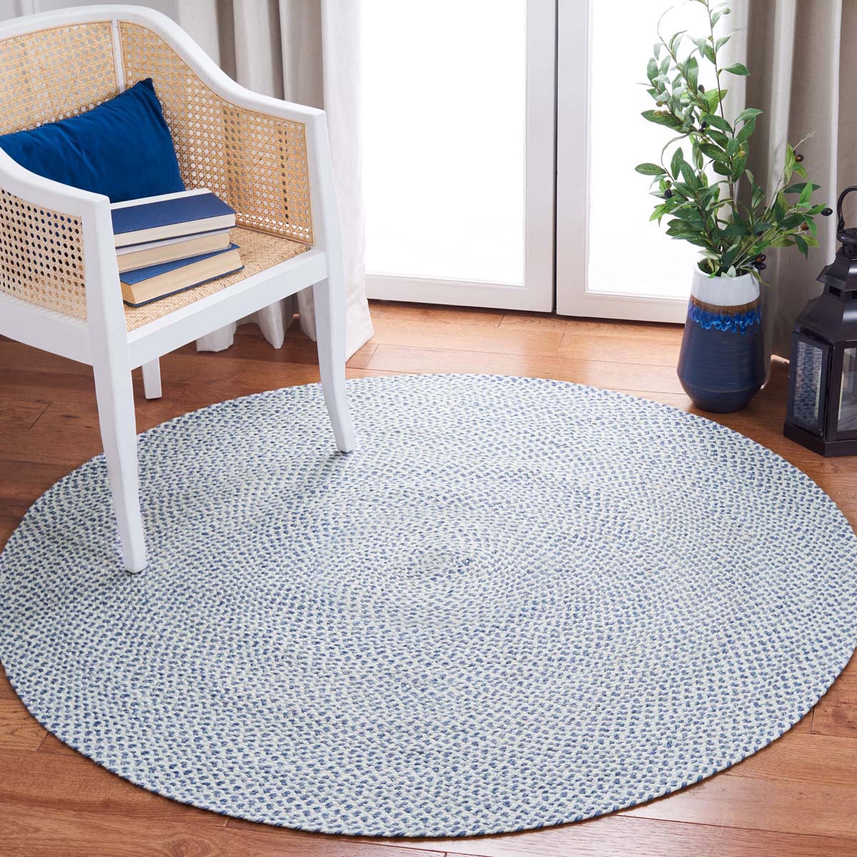 Safavieh Braided 801 Rug, BRD801 - Blue / Ivory
