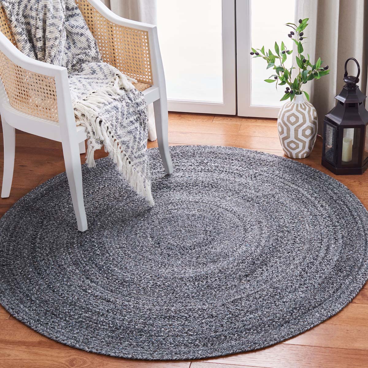 Safavieh Braided 851 Rug, BRD851 - Charcoal